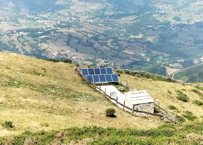 Chalet Tinones Pasiega Valcaba