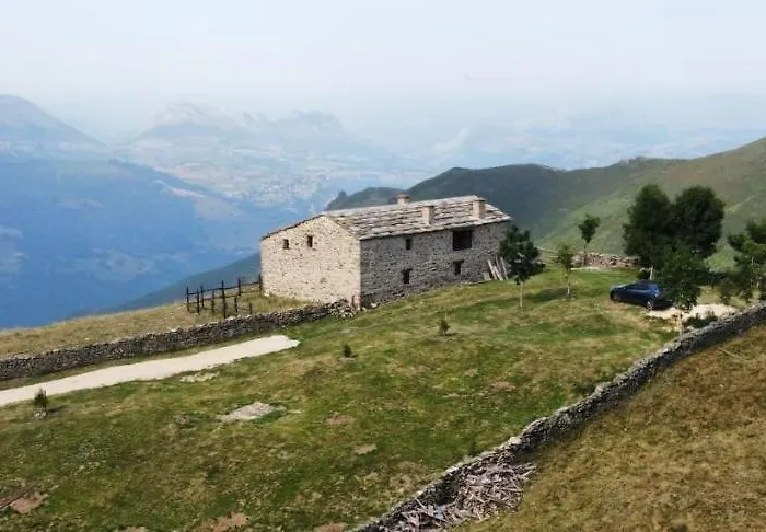 Chalet Tinones Pasiega *